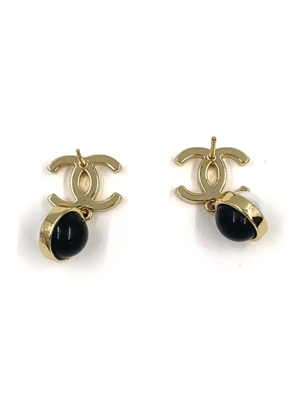 Chanel CC Logo Bicolor Costume Pearl Swing Faux Resin Gold Black White Earrings